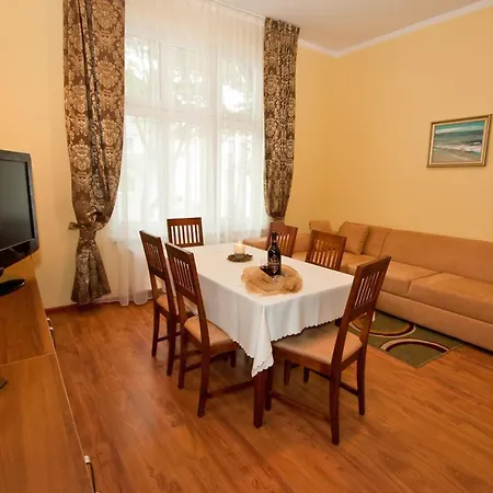 Apartament W Willi Rybitwa Miedzyzdroje Exterior photo